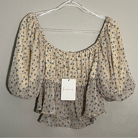 Franco Puff Sleeve Crop Top with Sheer Bottom - Picture 4 of 6